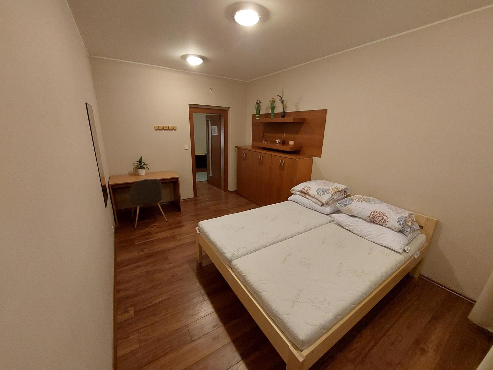 Zen Zone Hostel Bratislava Ngoại thất bức ảnh